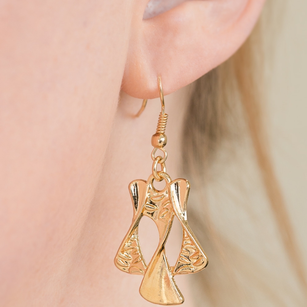 https://paparazziaccessories.com/360808/ - Picture 8 of 9
